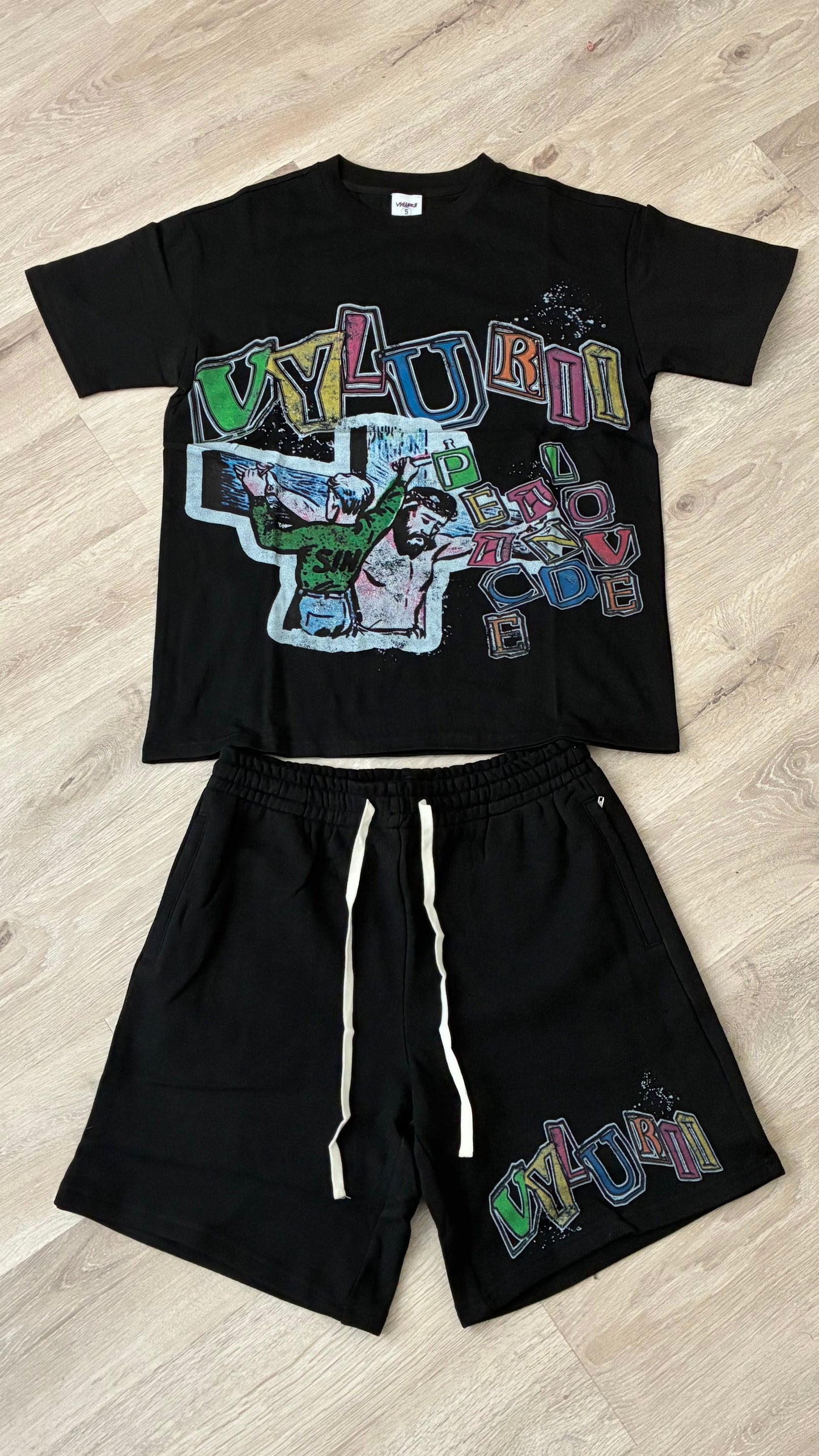 VYLURII 'Peace & Love' Set